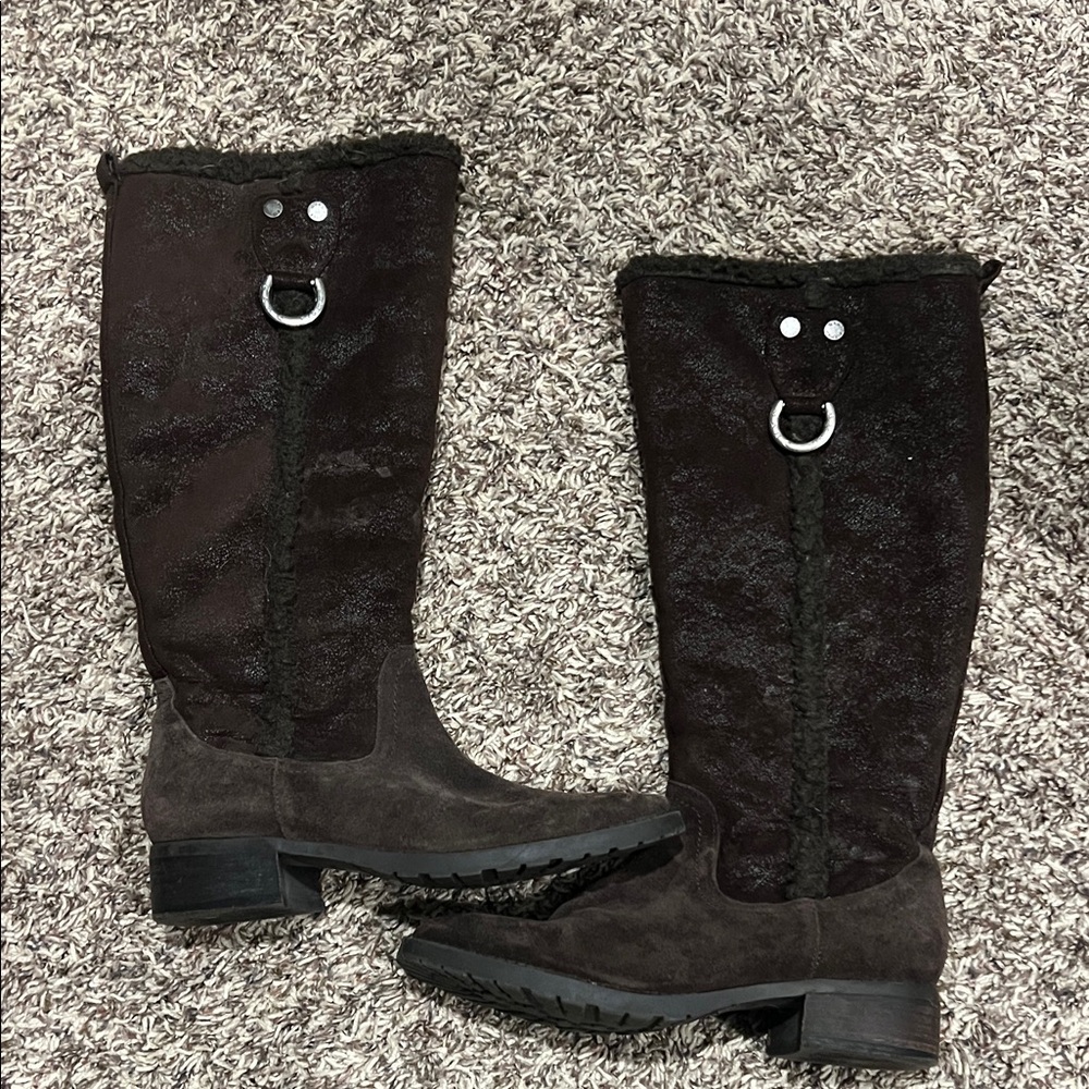 Marc Fisher women’s  Dark Brown Sherpa lined Winter Boots 7.5M